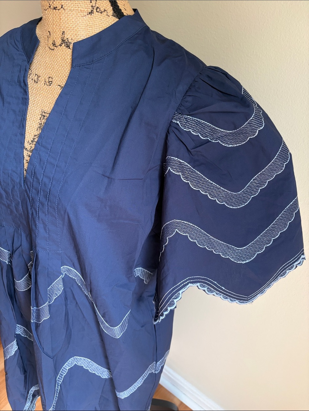 Hyacinth House Tuckernuck Weston Navy Embroidered Mini Dress - Picture 6 of 12